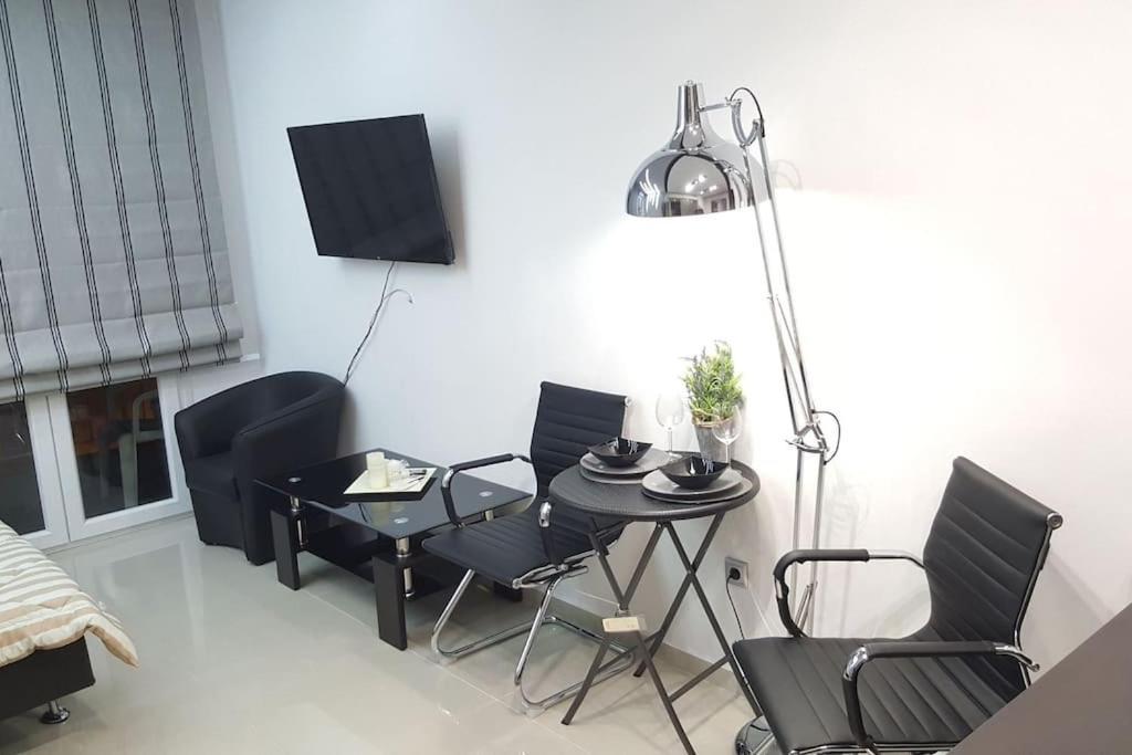 Modern Office Apartment.Wifi,2A/C,Luxury Fur/Tures Салоники Экстерьер фото